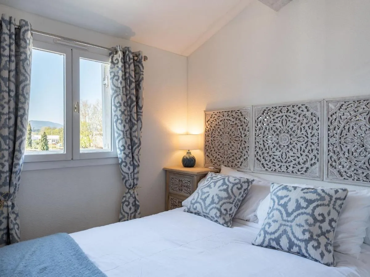 Apartment Grand Bassin Grimaud France