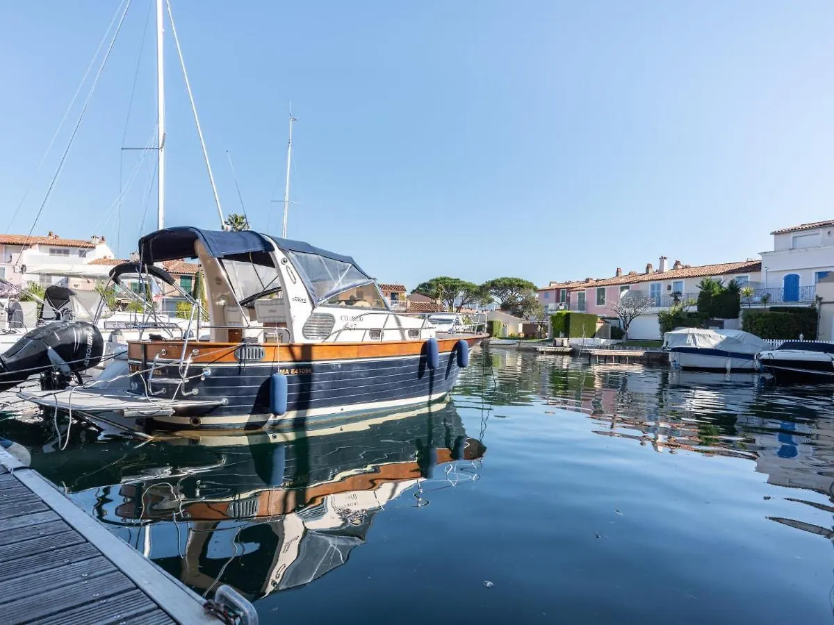 Apartment Grand Bassin Grimaud