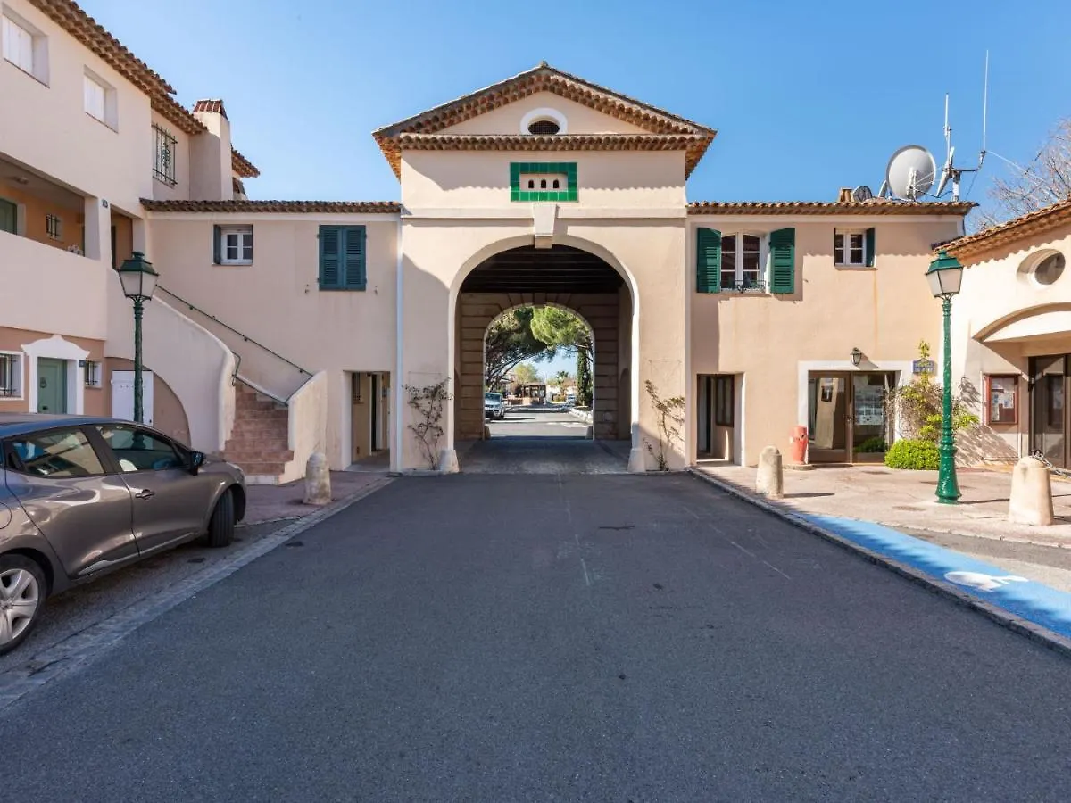 Apartment Grand Bassin Grimaud