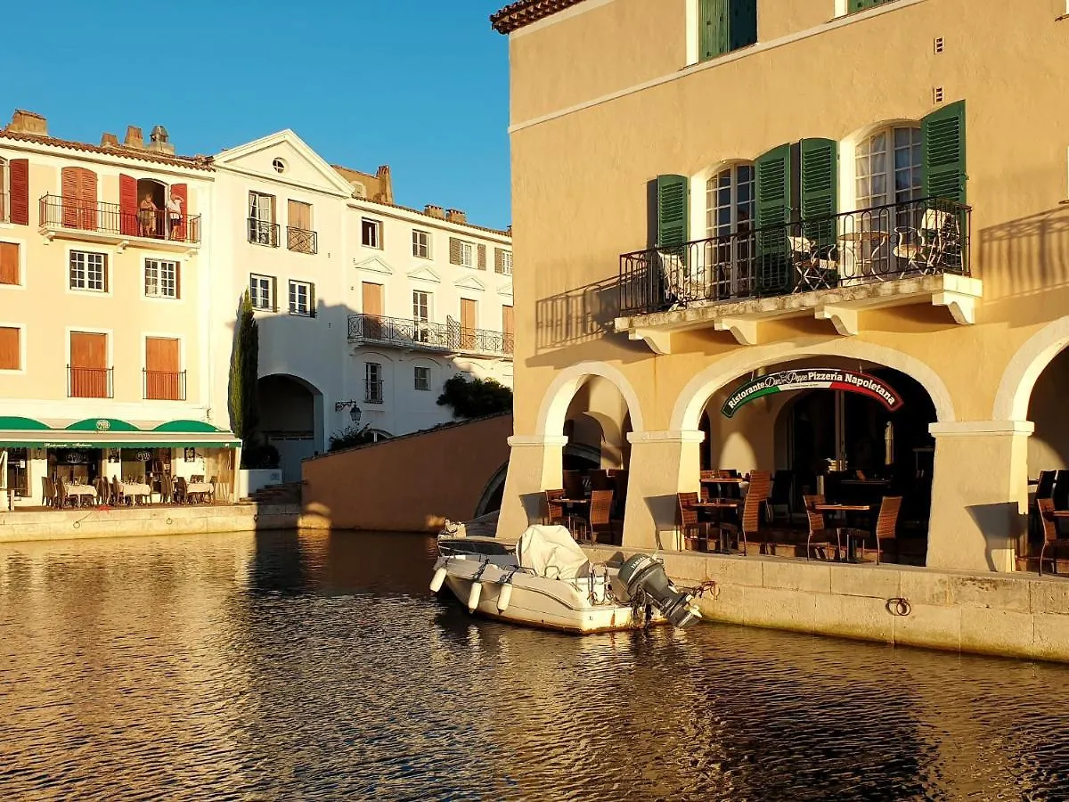 Apartment Grand Bassin Grimaud